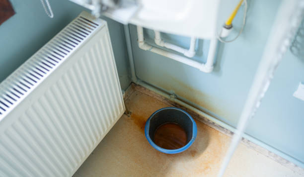 Best Emergency water damage restoration  in Indianola, MS